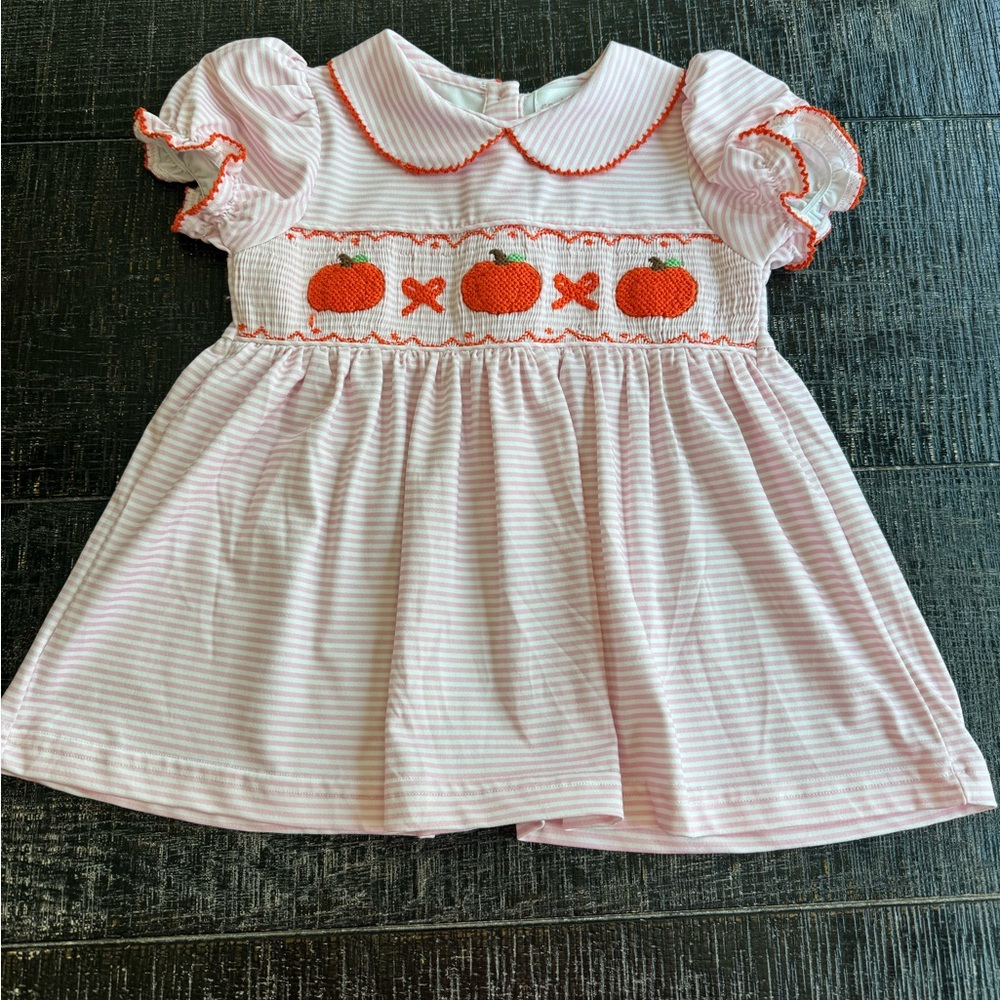 EUC Cecil and Lou Pink and White Striped Top with Smocked Pumpkin Embroidery 2T